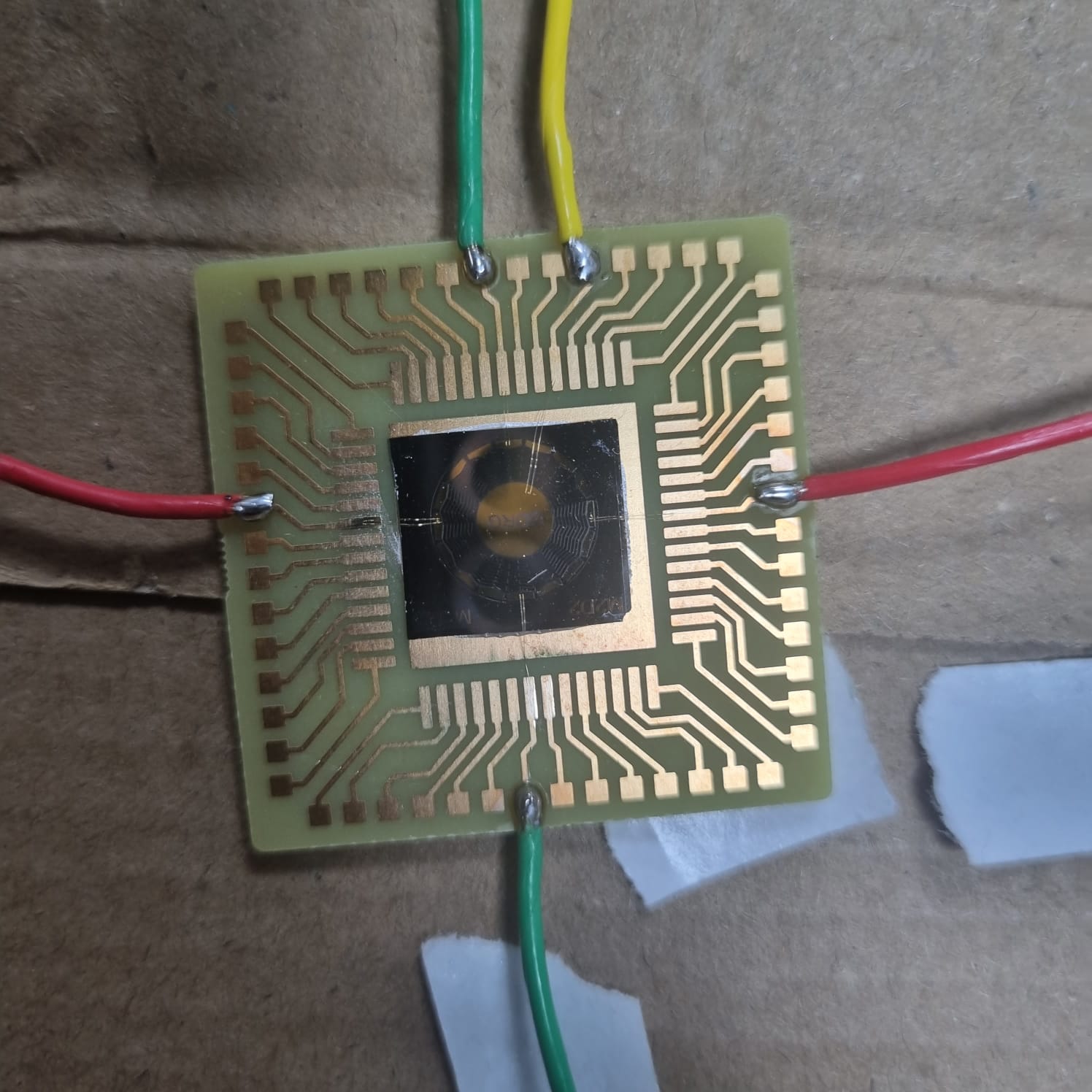 Wire-bonded GDRG die showing M2D2 lab markings